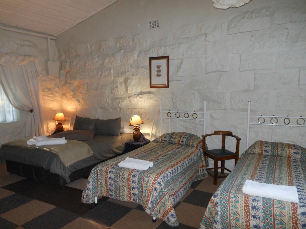 Oban Guest Farm Villa Van Reenen Kültér fotó
